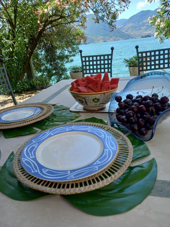 سولتسانو L'Oleandro Sul Lago D'Iseo B&B المظهر الخارجي الصورة