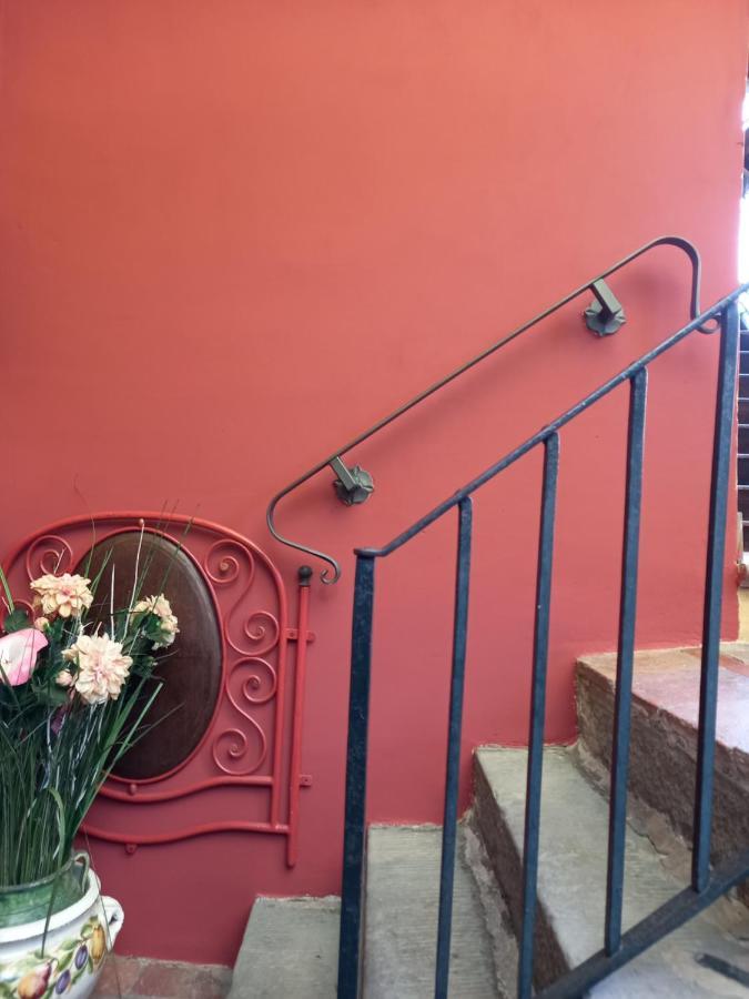 سولتسانو L'Oleandro Sul Lago D'Iseo B&B المظهر الخارجي الصورة